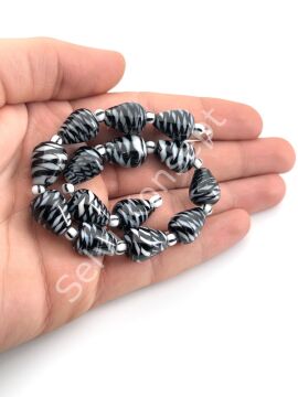 Siyah Üzeri Beyaz Desenli Damla Dizi Cam Boncuk