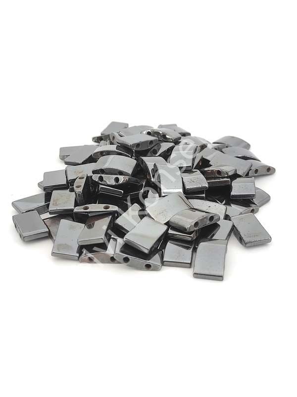 Çift Delikli Tek Taraflı Hematit Doğal Taş 18 mm 50 Adet