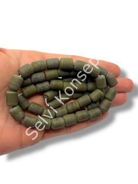 El Yapımı Mat Silindir Dizi Cam Boncuk Haki Yeşili 8x12 mm