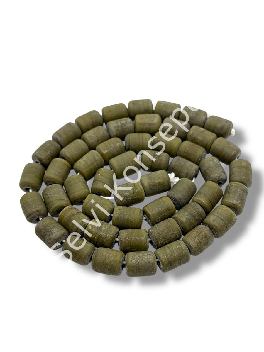 El Yapımı Mat Silindir Dizi Cam Boncuk Haki Yeşili 8x12 mm