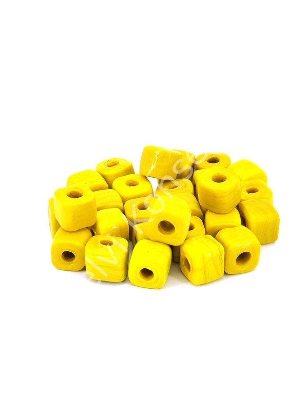 Sarı Kare Cam Boncuk İri Boy