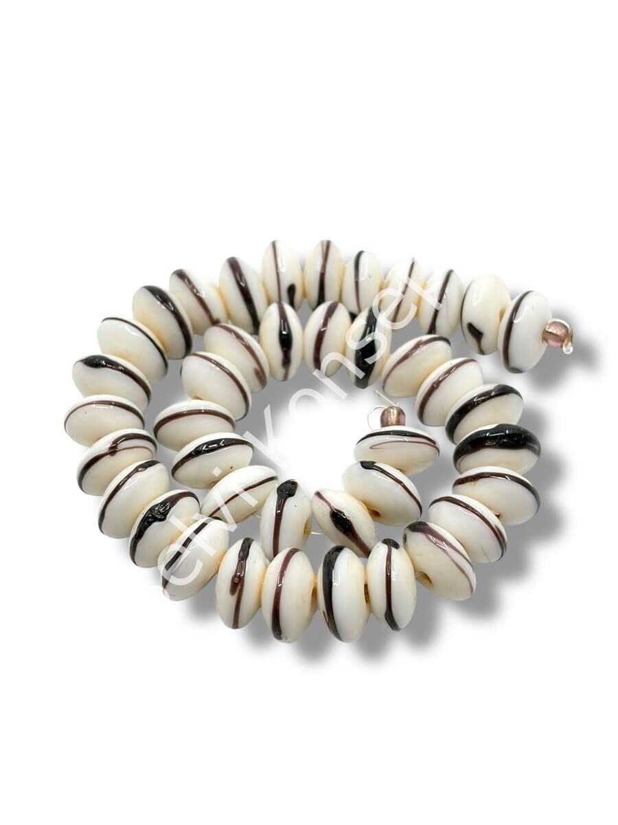 Şarlama Sanatı Geometrik Çizgili Rondela Beyaz Dizi Cam Boncuk