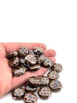 Otantik Seramik Boncuk Yassı Benekli 20 mm Kahverenği