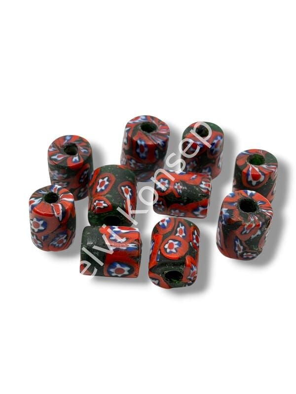 Gana-Krobo Cam Boncuk Koyu Yeşil-Kırmızı 12x16 mm 10 Adet