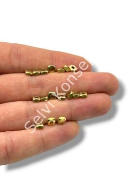 Saf Pirinç Kare Rondela Boncuk 4.5x2.2 mm 10 Gr