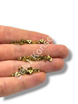 Saf Pirinç Üçgen Rondela Boncuk 4x1.5 mm 10 Gr