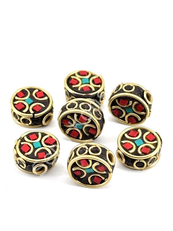 Pirinç İşlemeli Nepal Boncuk Yassı Turkuaz-Mercan Taş Kakmalı 12x13 mm