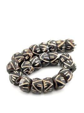 El Yapımı Etnik Desenli Dizi Tibet Boncuk 12x8 mm