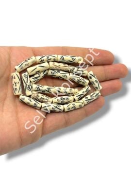 El Yapımı Silindir Yiv İşlemeli Dizi Tibet Boncuk Krem 6x18 mm