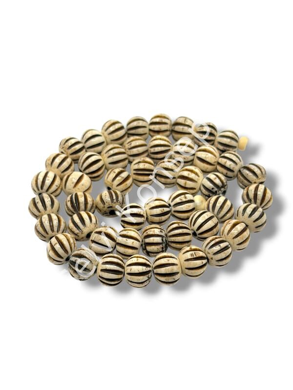 El Yapımı Etnik Desenli Yiv İşlemeli Küre Dizi Tibet Boncuk Krem 10x8 mm