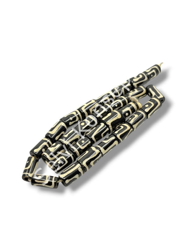 El Yapımı Etnik Desenli Silindir Dizi Tibet Boncuk Siyah-Krem 9x14 mm