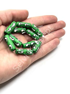 El Yapımı Etnik Desenli Silindir Dizi Tibet Boncuk Yeşil 9x24 mm