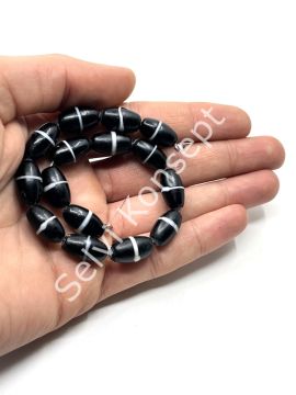 El Yapımı Siyah Beyaz Çizgili Oval Mat Dizi Cam Boncuk 9x16 mm