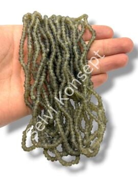 El Yapımı Mat Silindir Cam Boncuk 4x2,5 mm