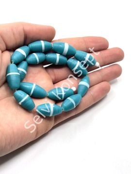 El Yapımı Geri Dönüştürülmüş Kuşak Çizgili Mat Oval Cam Boncuk Turkuaz 10-23 mm