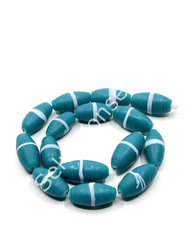 El Yapımı Geri Dönüştürülmüş Kuşak Çizgili Mat Oval Cam Boncuk Turkuaz 10-23 mm