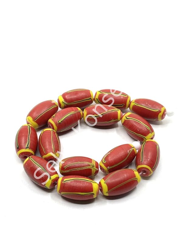 El Yapımı Geri Dönüştürülmüş Ritmik Çizgili Mat Oval Cam Boncuk Kırmızı 10x18 mm