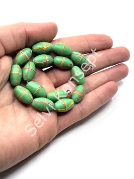 El Yapımı Geri Dönüştürülmüş Ritmik Çizgili Mat Oval Cam Boncuk Yeşil 10x16 mm