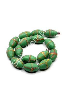 El Yapımı Geri Dönüştürülmüş Ritmik Çizgili Mat Oval Cam Boncuk Yeşil 10x16 mm