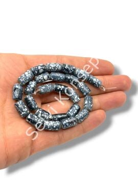 El Yapımı Siyah Beyaz Benekli Mat Silindir Dizi Cam Boncuk 7x12 mm