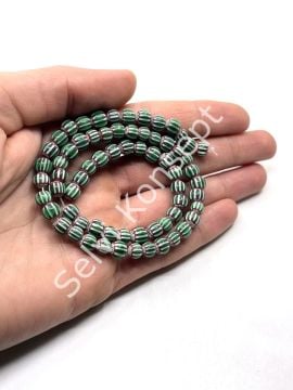El Yapımı Afrika Chevron Dizi Cam Boncuk  Yeşil-Beyaz 6-7 mm