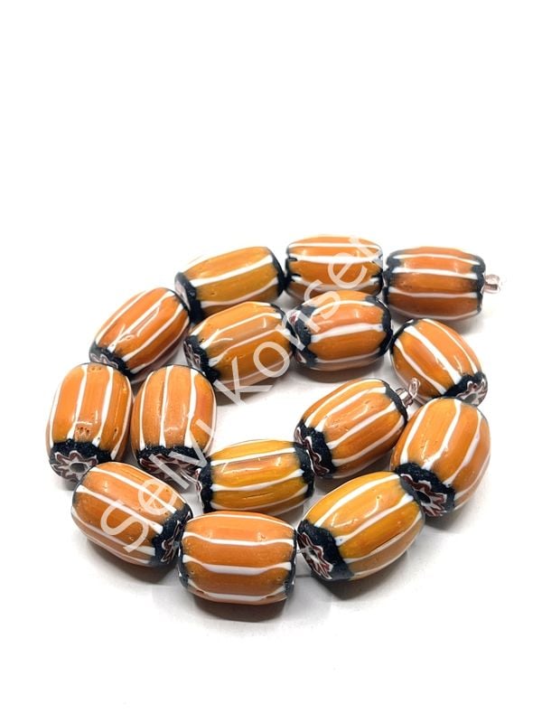 El Yapımı Afrika Chevron Dizi Cam Boncuk Hardal-Beyaz 14x18 mm
