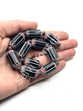 El Yapımı Afrika Chevron Dizi Cam Boncuk Siyah-Beyaz 14x24 mm