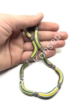 El Yapımı Eğri Afrika Chevron Dizi Cam Boncuk Yeşil-Sarı 6x31 mm