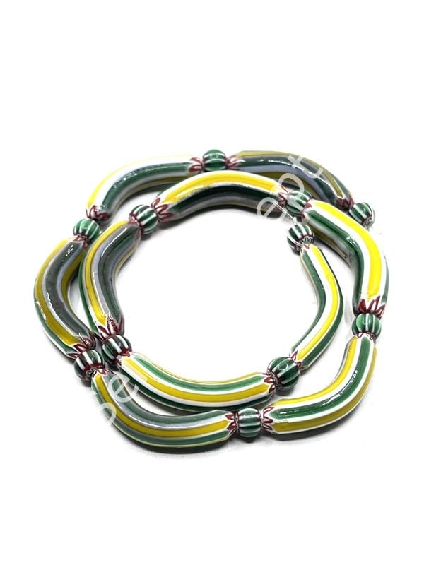 El Yapımı Eğri Afrika Chevron Dizi Cam Boncuk Yeşil-Sarı 6x31 mm
