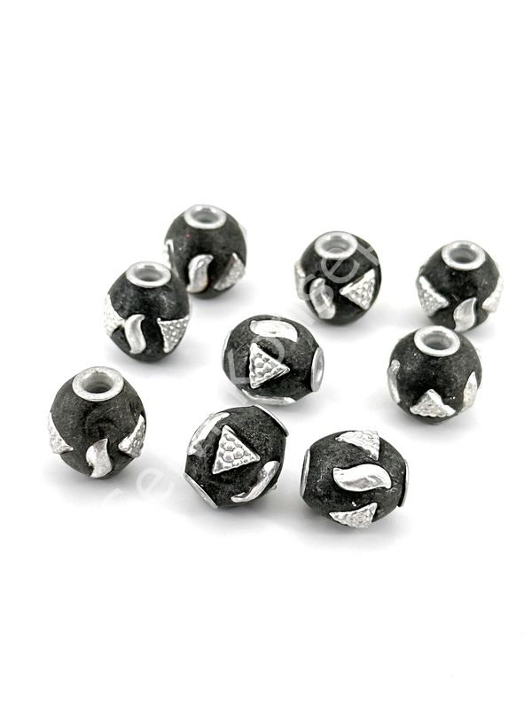 İşlemeli Otantik Boncuk Siyah 13x15 mm