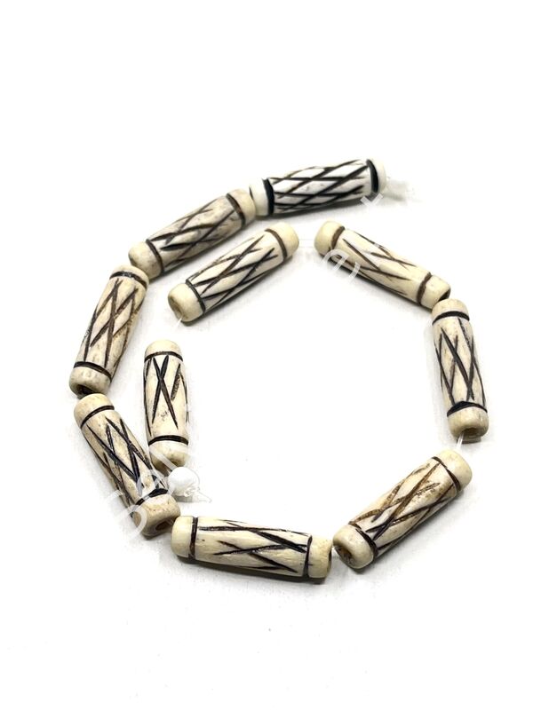 El Yapımı Etnik Desenli Silindir Dizi Tibet Boncuk Krem  6x23 mm