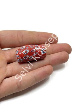 Gana-Krobo Eğri Parlak Cam Boncuk Çiçekli Kırmızı 17x33 mm 10 Adet