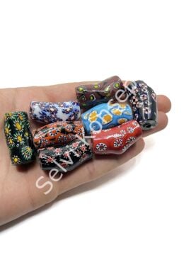 Gana-Krobo Eğri Parlak Cam Boncuk Karışık Renkli 17x33 mm 16 Adet