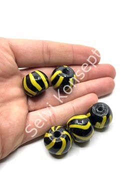 Siyah-Sarı Çizgili Yuvarlak Cam Boncuk 20x16 mm 30 Adet