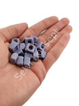 El Yapımı Mürdüm Renkli Murano Kare Cam Boncuk