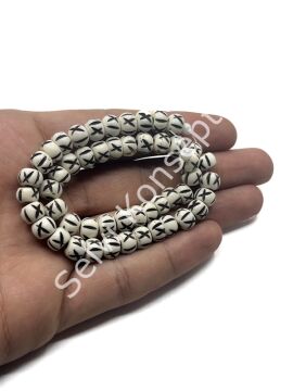 El Yapımı Etnik Desenli Dizi Tibet Boncuk Beyaz 8 mm