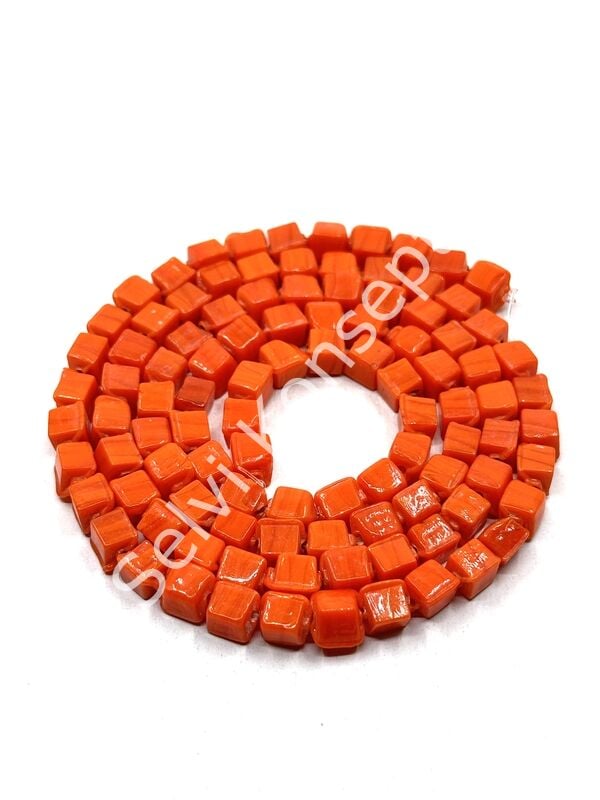 Küp Dizi Cam Boncuk Turuncu 5x6 mm